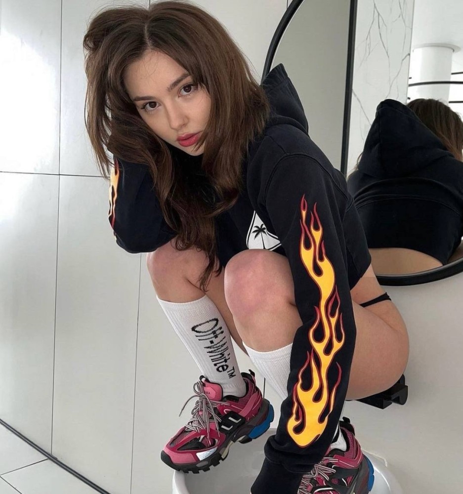 Индивидуалка Виолетта фото № 2 в городе Жигулёвск